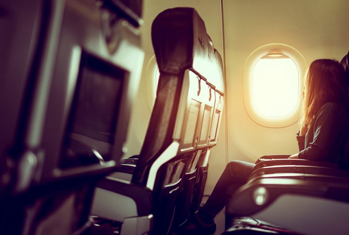9 Tips to avoid digestive problems while travelling in an airplane